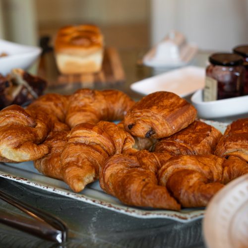 les-cordeliers-chambres-dhotes-sarlat-bandb-Breakfast-Pastries-8-of-28